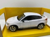 Macheta metal Bmw X6 1/24 alb Rastar