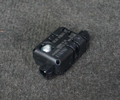 Amplificator de antena MINI COOPER F55 2015 OEM: 9185474 | 1995991 foto