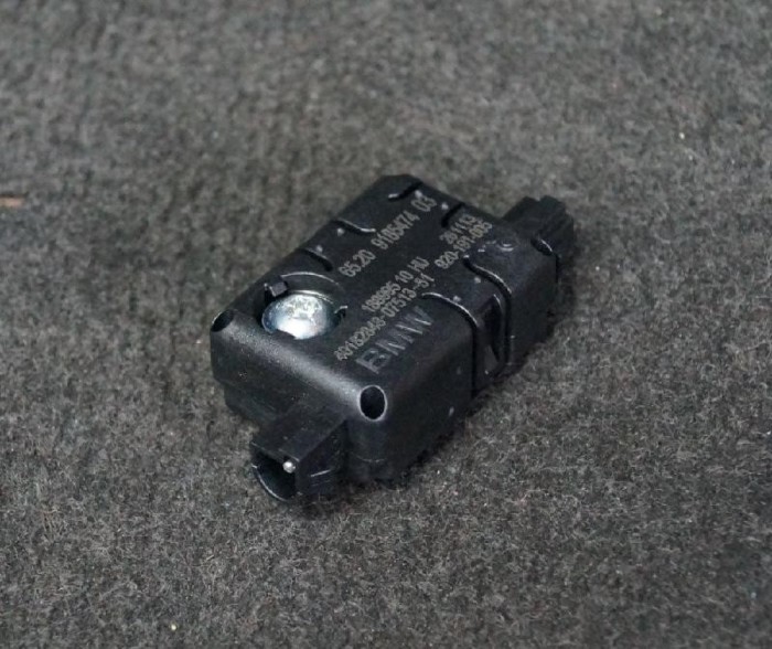 Amplificator de antena MINI COOPER F55 2015 OEM: 9185474 | 1995991