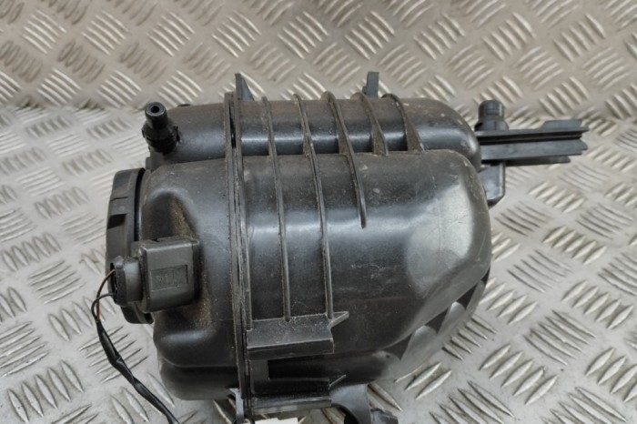Vas de expansiune BMW 3 G20, G28 2022 OEM: 8610652 31200002