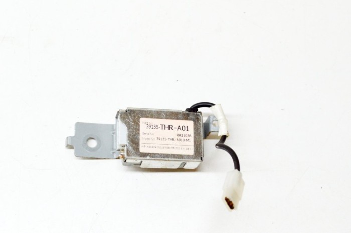 Amplificator de antena HONDA ODYSSEY RL6 2018 OEM: 39155-THR,39155-THR-A01,39155-THR-A010-M1 13619648