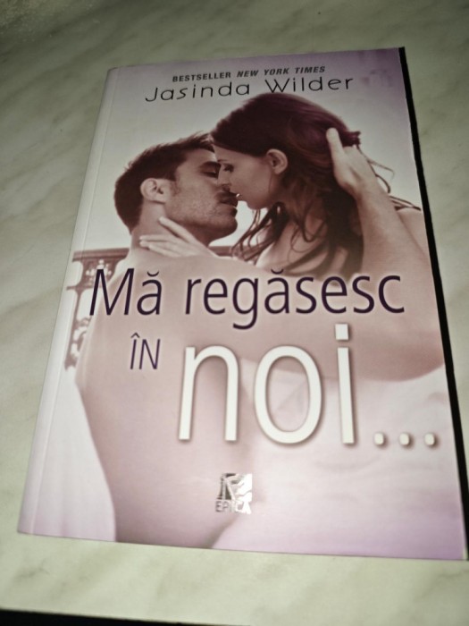 JASINDA WILDER: MA REGASESC IN NOI...