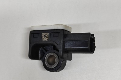 Senzor de impact dreapta spate VOLVO XC60 2016 OEM: 31334336 21858223 foto