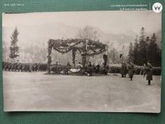 Regalitate,fotografie militarie si razboaie , parada militara Sinaia , anii 1938 -1939 , Carol al II lea.Vanatorii de Munte -elita armatei.