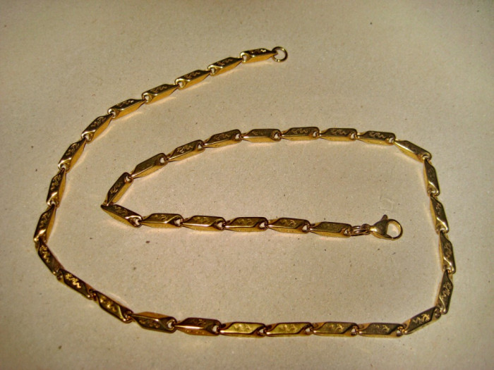 B214- Lant ceas buzunar barbat alama aurita cu zale dreptunghiulare.