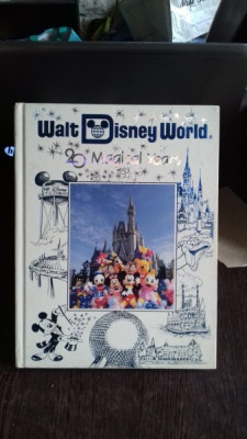 WALT DISNEY WORLD. 20 MAGICAL YEARS foto