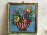 arta / design / vintage - Tablou goblen / cusatura flori in rama de lemn !