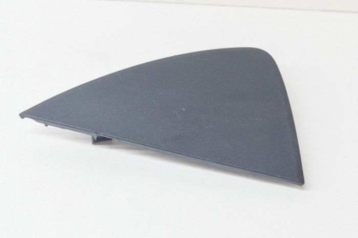 Ornament lateral planșa de bord TESLA MODEL 3 2020 OEM: 1083362-00-D 12610167