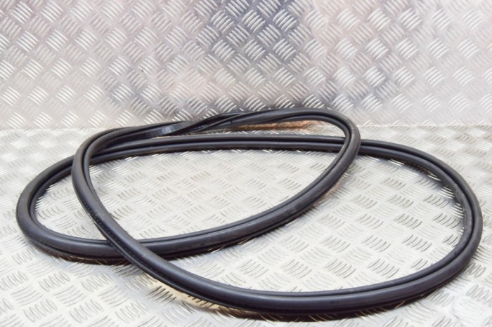 Garnitura ușă dreapta față VOLVO XC40 536 2020 OEM: 32229214 | 12066901
