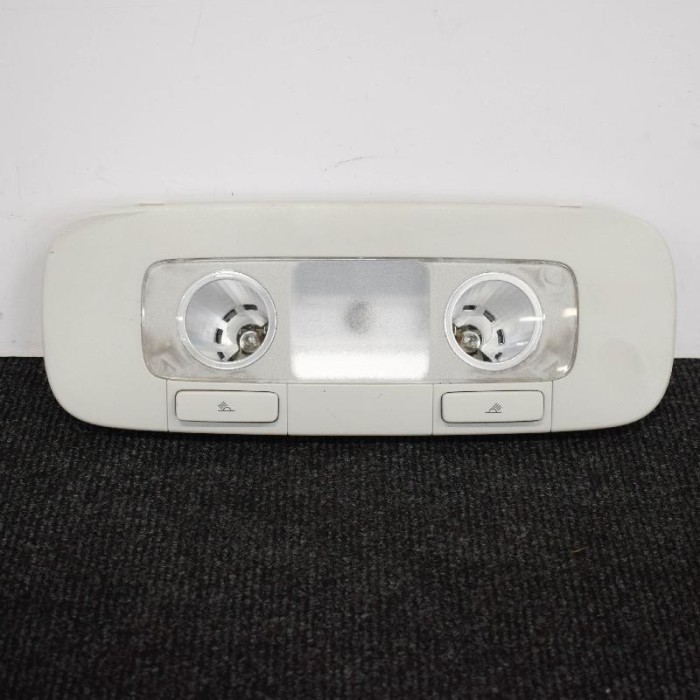 VW PASSAT B6 3C2 2007 OEM: 3C0947291C SKU: 3628071