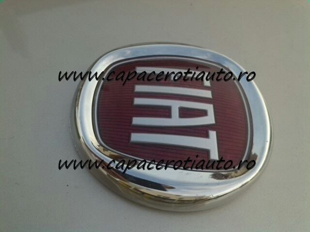 Emblema capota Fiat Doblo