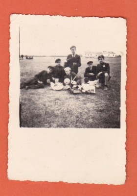 AMS @ - FOTO STRAJA TARII, CHISINAU 1938-1939, Cuibul V, Centuria IV, Stolul A. R. foto