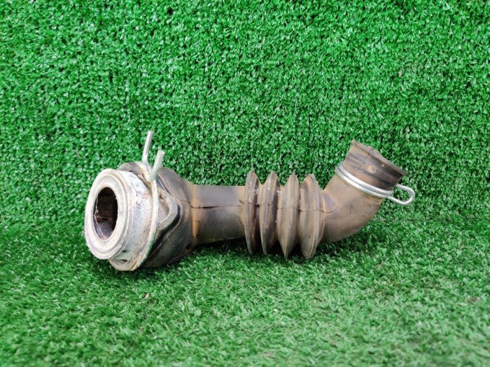 burduf,racord cuva pompa masina de spalat whirpool awoc / C129