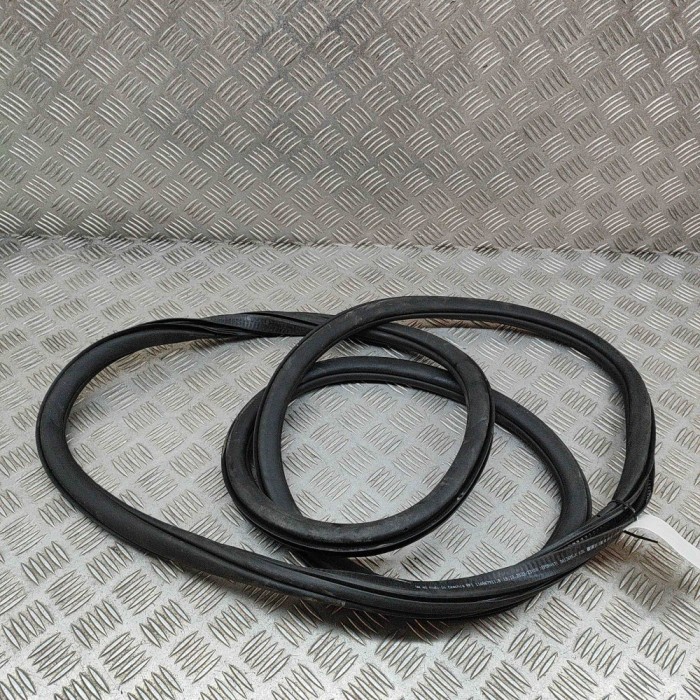 Garnitura ușă st&acirc;nga față VW ID.4 E21 2022 OEM: 11A867911B