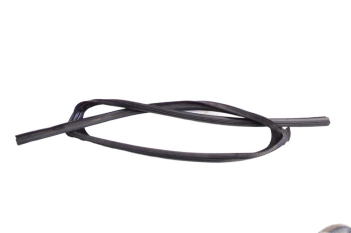 Garnitura ușă dreapta spate MITSUBISHI OUTLANDER II CW_W 2011 15524838