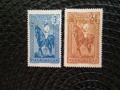 MADAGASCAR SERIE MH=233 foto