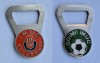 Desfacator Capace Bere SOIMII IMUC Bucuresti, Metal Nickelat, Email, Anii 1970, Breloc Colectie, Medalie Romania