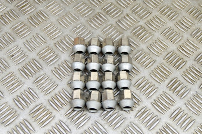 Set prezoane roata JAGUAR F-PACE X761 2022 15983325