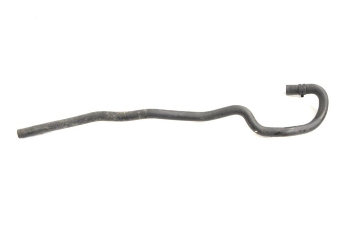 Furtun de lichid de răcire ASTON MARTIN DB11 2018 OEM: HY53-8N029-AA 13147577