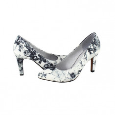 Pantofi cu toc dama - s.Oliver alb negru multicolor - Marimea 40