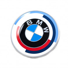 Emblema BMW capota fata , sau spate portbagaj model nou, 82mm