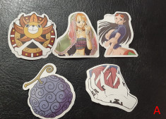 5 Stickere One Piece - Colecționează-ți Echipajul Preferat! foto