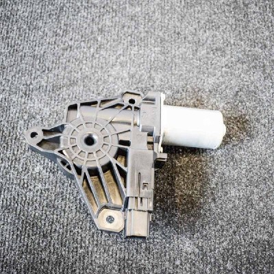 Motor macara geam ușă dreapta spate VOLVO V40 Hatchback 2015 OEM: A2059060401 3251147 foto