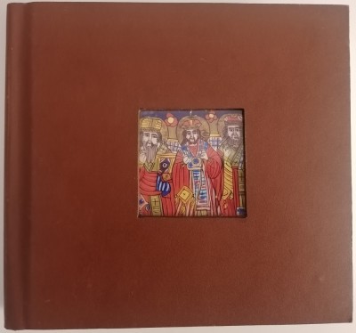 Basme Populare Rom&amp;acirc;nești, povestite &amp;icirc;n ENGLEZĂ, &amp;icirc;ntr-un Album ilustrat cu Icoane vechi (RAR) foto