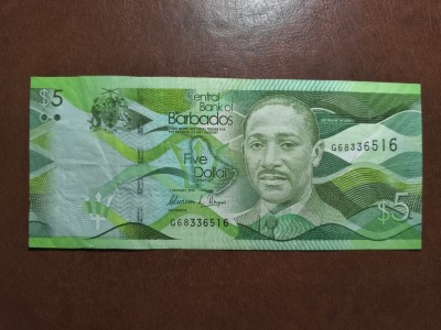 BARBADOS 5 DOLARI 2018 VF foto