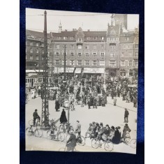COPENHAGA , CENTRUL ORASULUI , FOTOGRAFIE MONOCROMA, PE HARTIE LUCIOASA , PERIOADA INTERBELICA