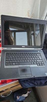 LEPTOP DELL E6430 INTEL i5-3210M / 2,50 GHz /RAM 8GB. NU MAI DA IMAGINE ! FARA PROCESOR ,HARD ,RAMI , BATERIE ,DVD . foto