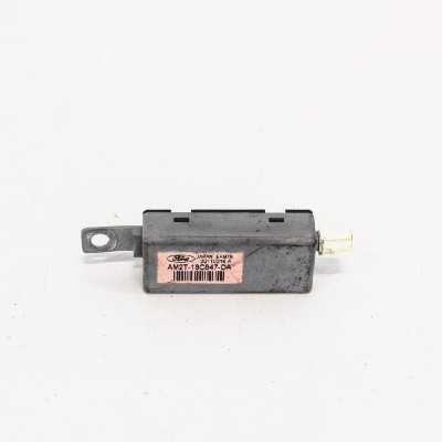Amplificator de antena FORD S-MAX WA6 2011 OEM: AM2T-18C847-DA | 3488584 foto