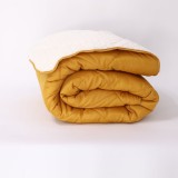 Pilota De Iarna Sherpa Mustar Cu Blanita , Moale Si Confort Absolut 200X210 Cm