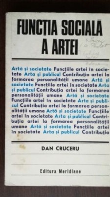 Functia sociala a artei foto