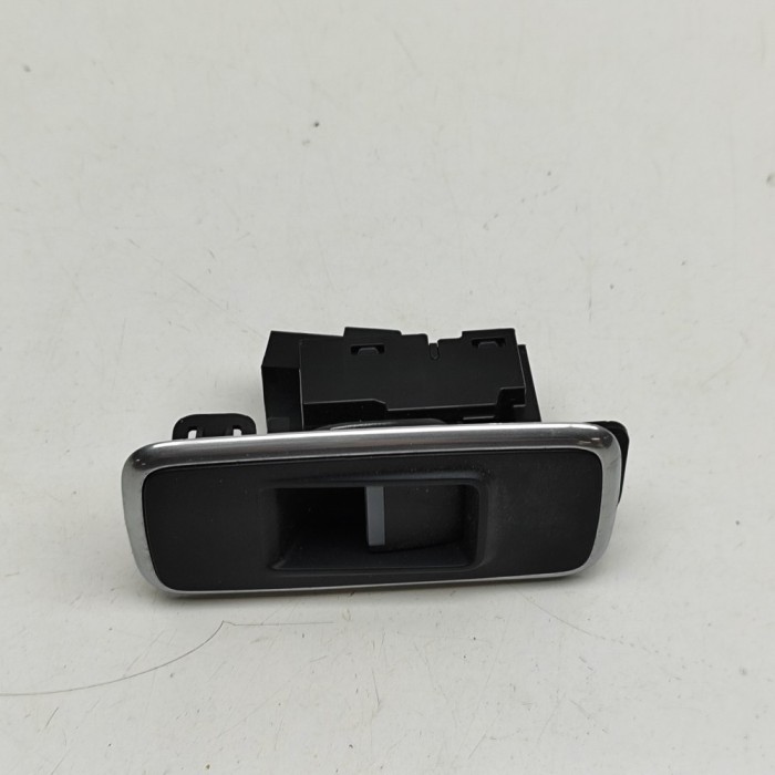 Buton geam ușă dreapta spate JAGUAR F-PACE X761 2018 OEM: GX73-14717-AC | 32798585