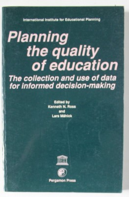 PLANNING THE QUALITY OF EDUCATION , edited by KENNETH N. ROSS and LARS MAHLCK , 1990 foto