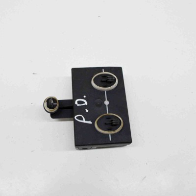 Modul de control ușă dreapta față SKODA OCTAVIA III Combi 5E5 2016 OEM: 5Q4959393B,A2C7494670200,5Q4959393E 13550966 foto