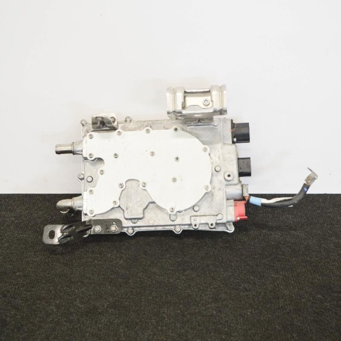 Alt modul de control TESLA MODEL S 2017 OEM: 1028665-00-E1028674-00-B | 4088991