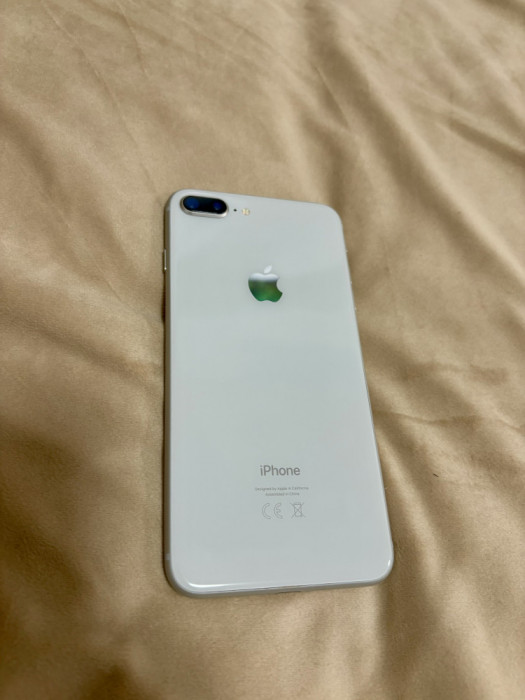 iPhone 8 Plus Neblocat 64GB