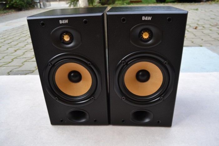 Boxe B&amp;W DM 601