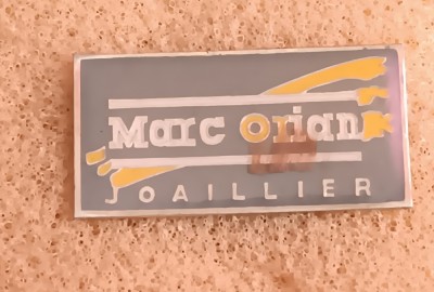 QW9 N7 80 - Insigna - tematica reclama - Marc orian - Franta foto