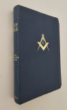 Masonerie Biblia masonica editia 1968 carte in limba engleza