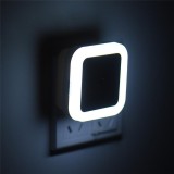Lampa de veghe MyStyle 3D White Bright Lamp - Veioza Smart Led cu senzor de lumina incorporat