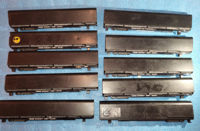 lot 10 baterii laptop TOSHIBA - PA5043U-1BRS foto