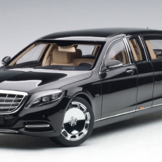 Macheta auto MERCEDES Maybach S 600 Pullman (2016) 1:18 negru