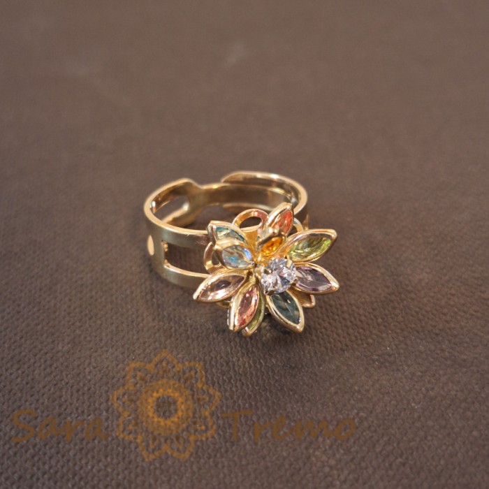 Inel placat cu aur Sharp Petals - reglabil