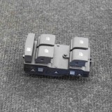 Buton geam ușă dreapta față OPEL MOKKA / MOKKA X 2017 OEM: 22915113 4045005