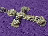 Crucifix cu lant auriu Vintage pentru gat,lant si crucifix vechi aurii Superb