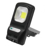Lampa solara cu senzor