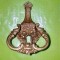 1315A-I-Tragator cu shield mic bronz masiv aurit stil Renastere pt mobilier mic.